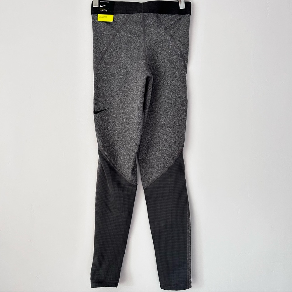 NWT Nike Pro Warm Tights Full Length Fit Training Leggings Gray Women’s Small